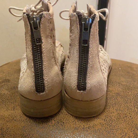 Musse & Cloud Aiden Pink Sandals/Booties - Picture 5 of 8